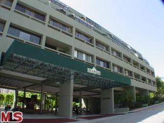 The Promenade West unit no #415