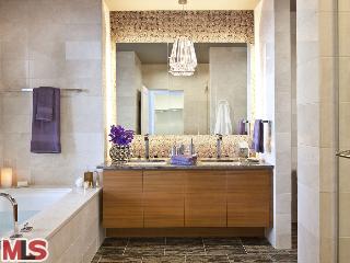 The Ritz Carlton at LA Live unit no #31I
