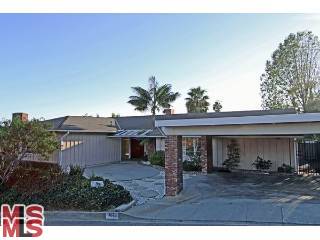 property image of 823 Teakwood Rd in Los Angeles, CA - find real estate homes in Los Angeles