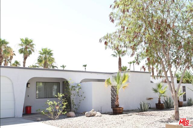 2410 N Aurora Dr, Palm Springs, CA 92262