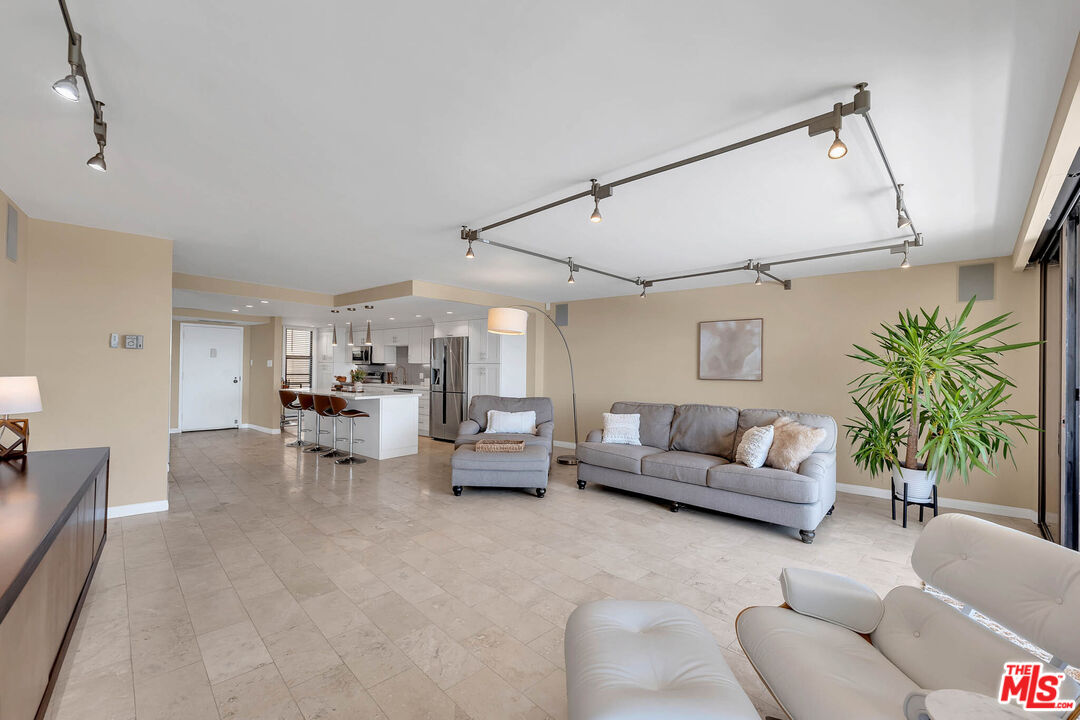 Multiple Listing Service Los Angeles Real Estate