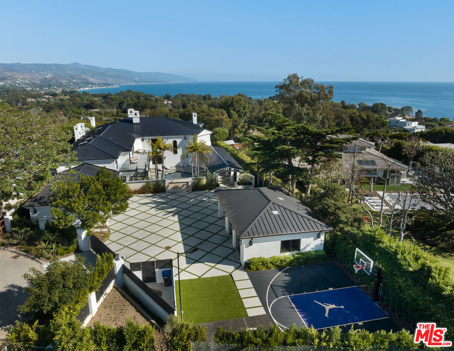 Find Homes For Sale & Open Houses at TheMLS.com