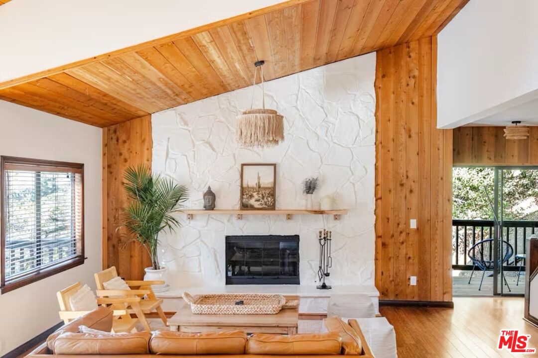 Find Homes For Sale & Open Houses at TheMLS.com