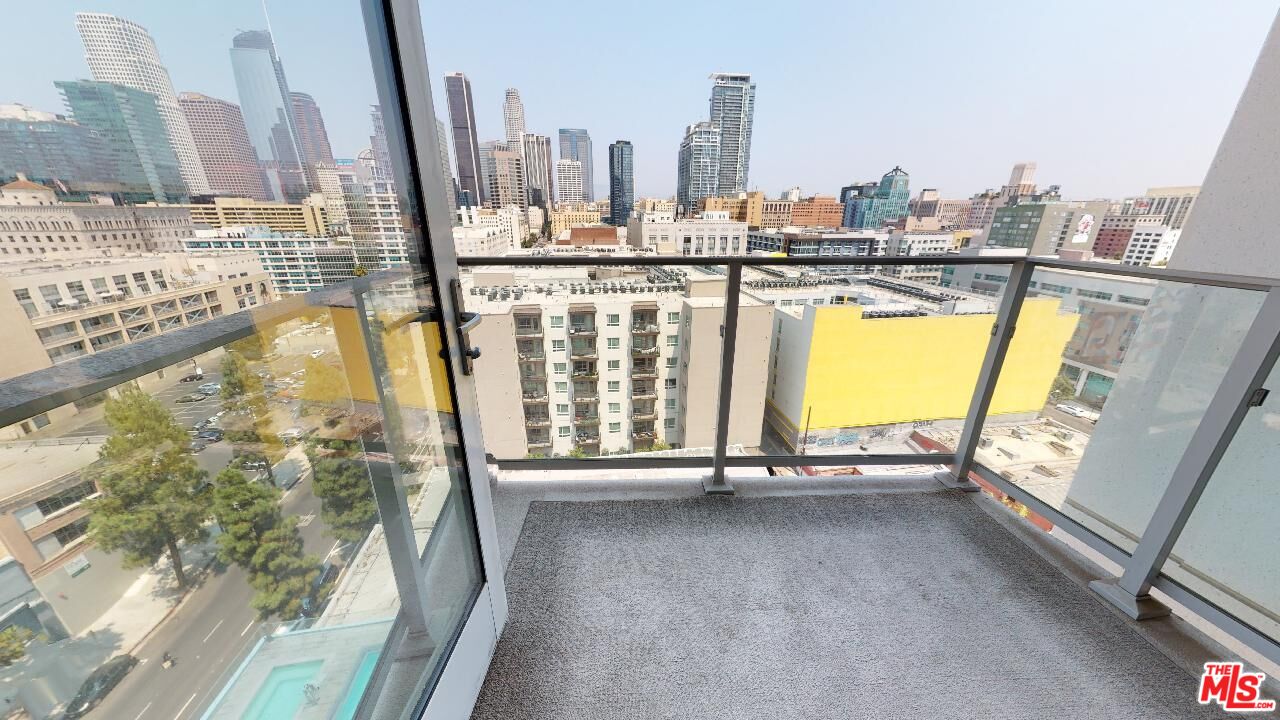 Ten50 Condos Unit 1304 for Lease in Downtown Los Angeles South Park  Presented by DLXco