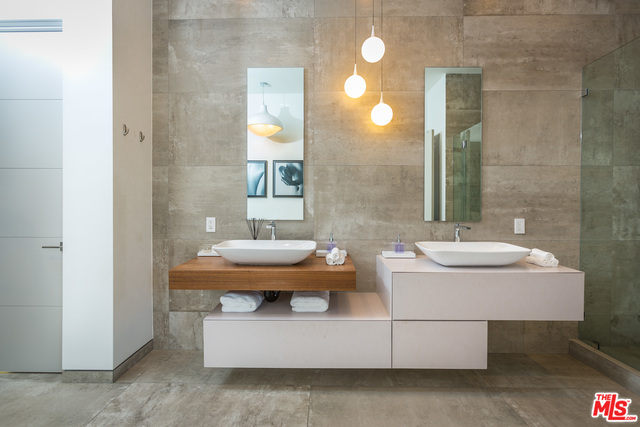 MLS #21-752044 image #17