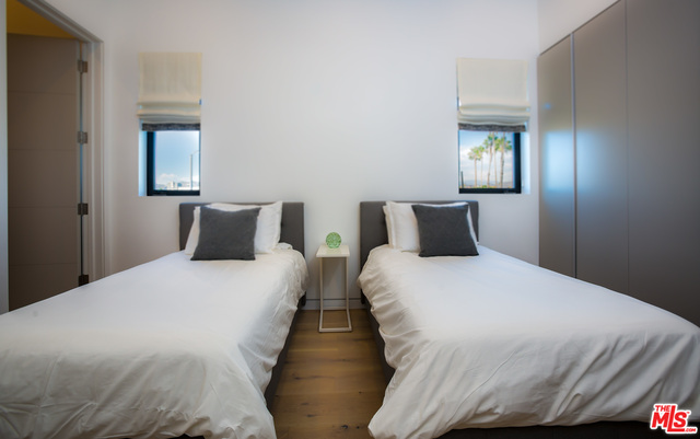 MLS #21-752044 image #21