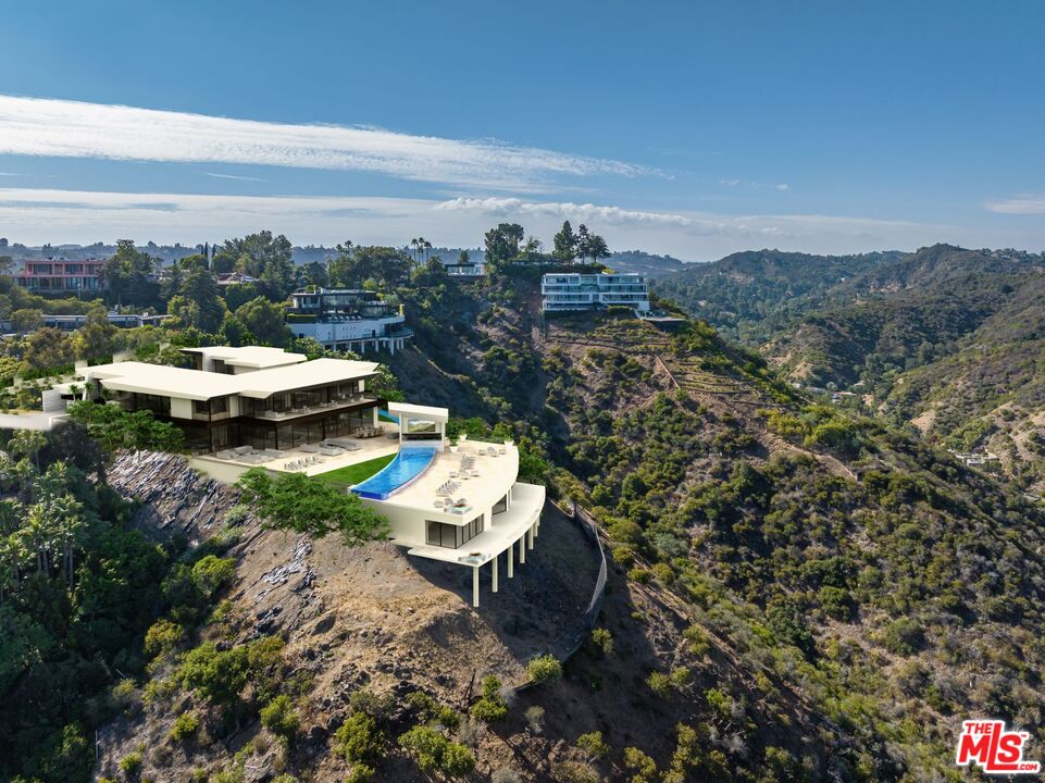 MLS #22-213107 image #13