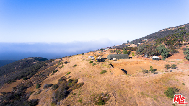 MLS #23-292037 image #21