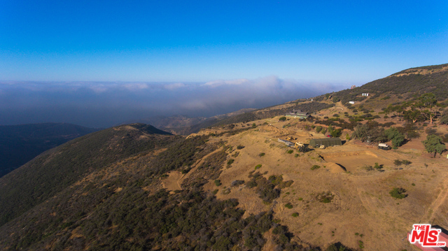 MLS #23-292037 image #22