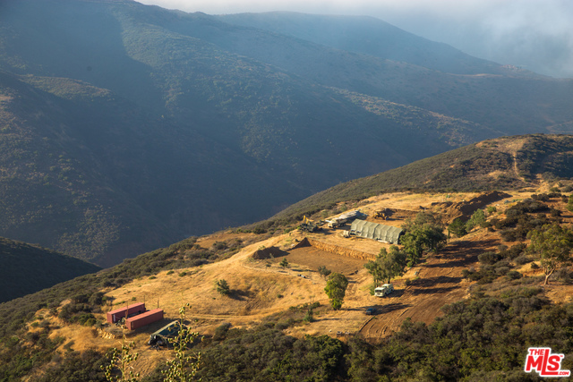 MLS #23-292037 image #31