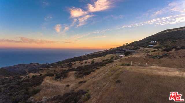 MLS #23-292037 image #34