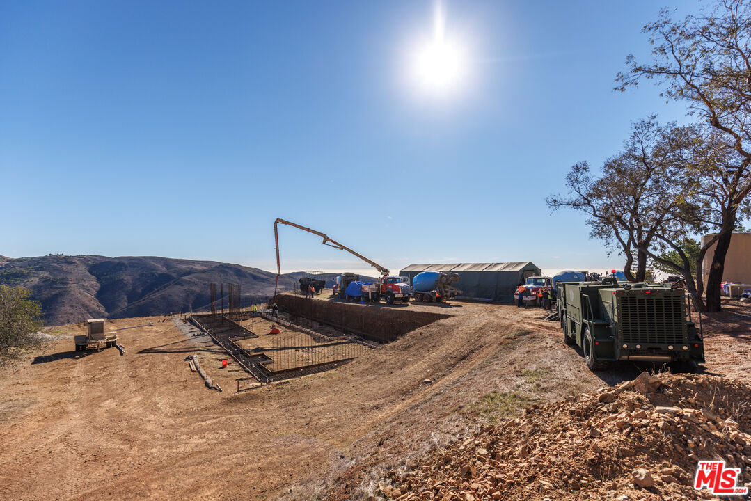 MLS #23-292039 image #15