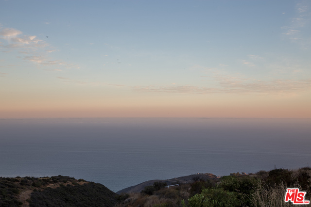 MLS #23-292039 image #38