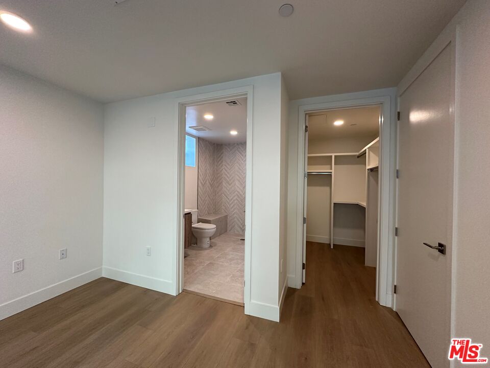 MLS #24-359251 image #11