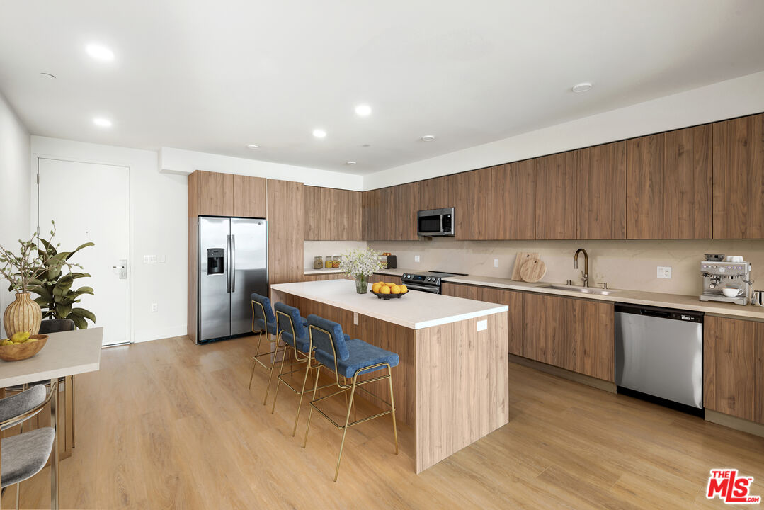 MLS #24-359251 image #5