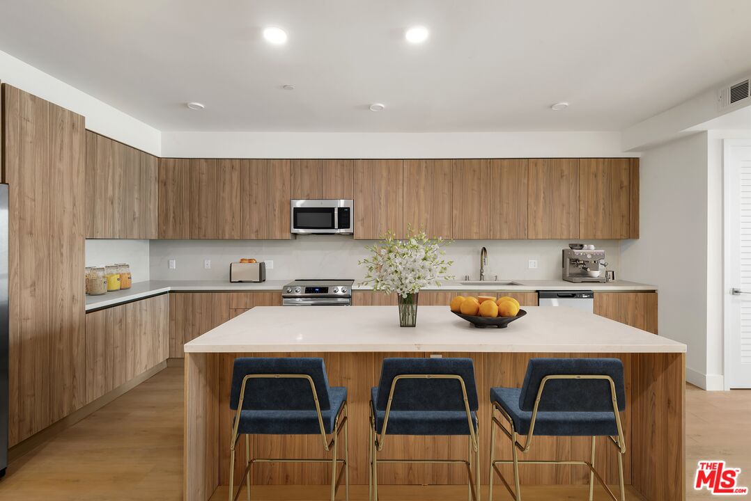 MLS #24-359251 image #8