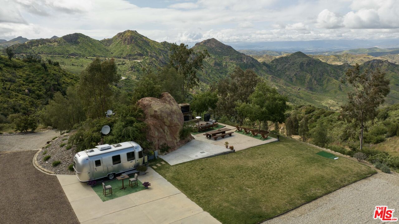 MLS #24-365031 image #9