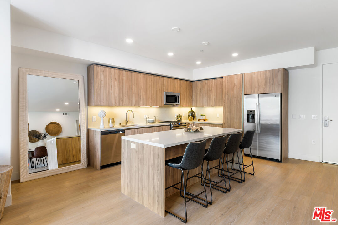 MLS #24-377981 image #10