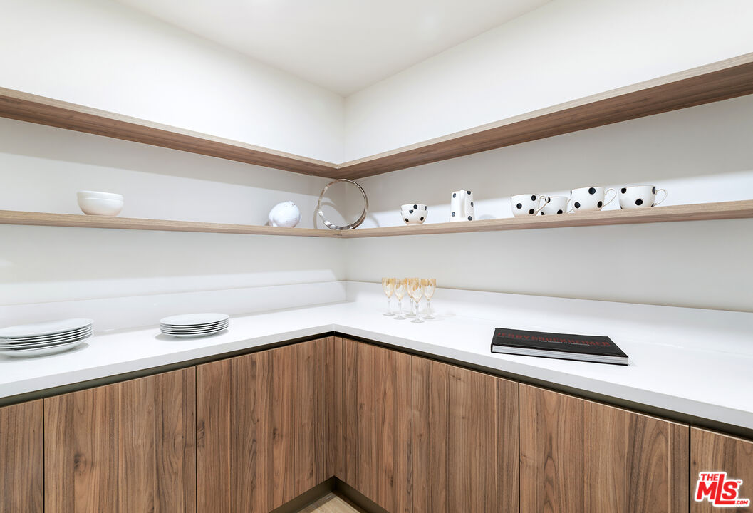 MLS #24-377981 image #15