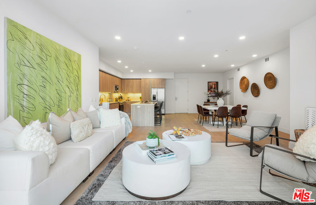 MLS #24-377981 image #8