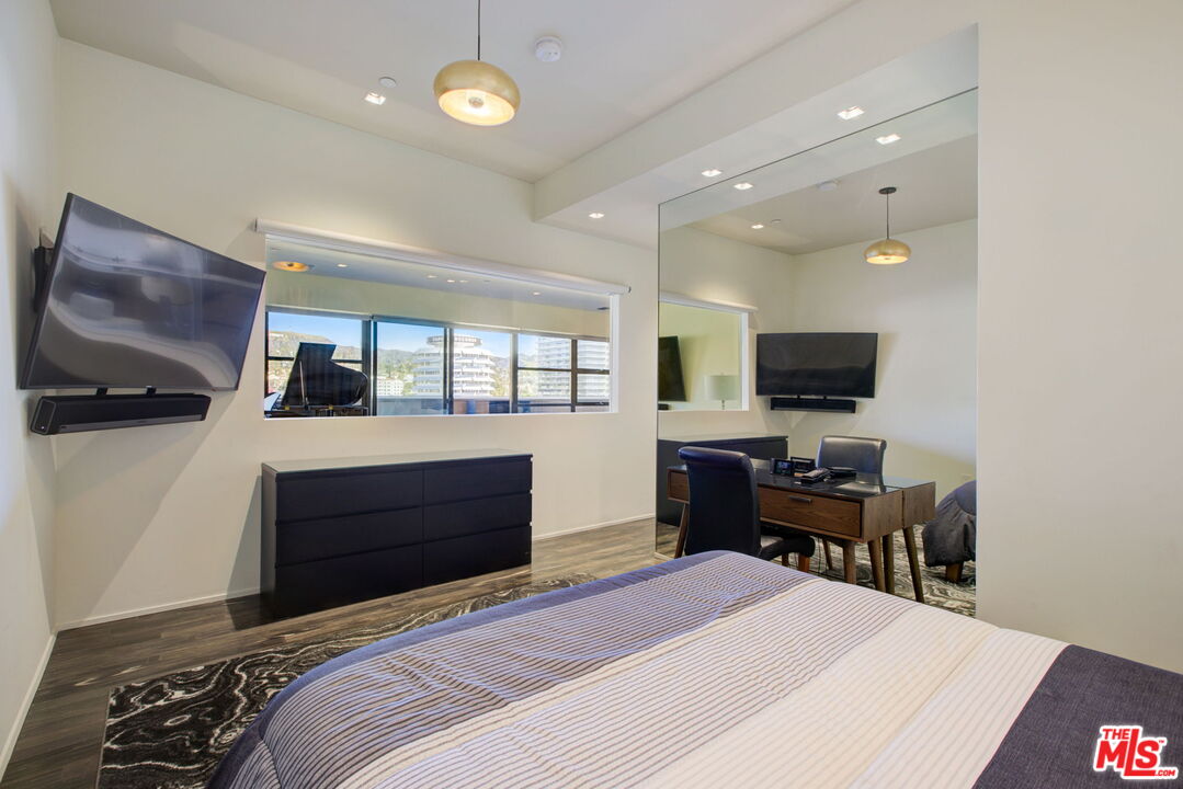 MLS #24-378511 image #30