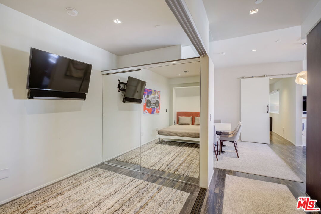 MLS #24-378511 image #32