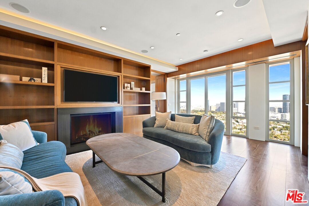 MLS #24-379311 image #16