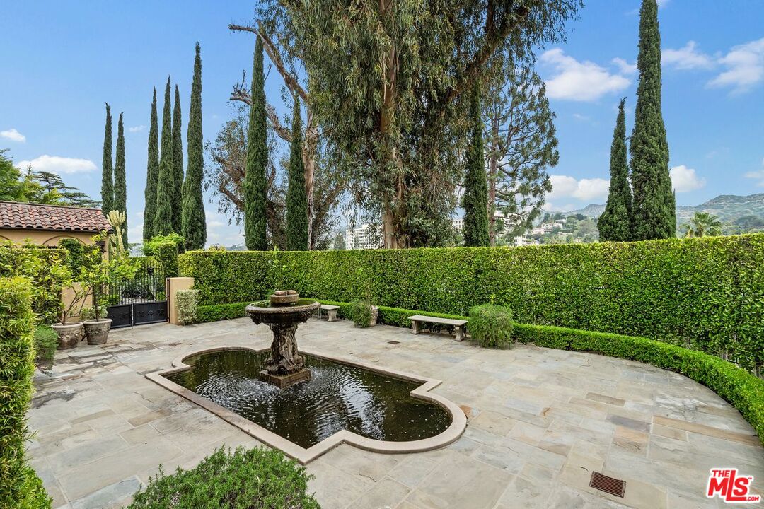 MLS #24-395028 image #16