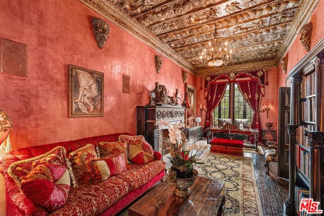 MLS #24-395028 image #20