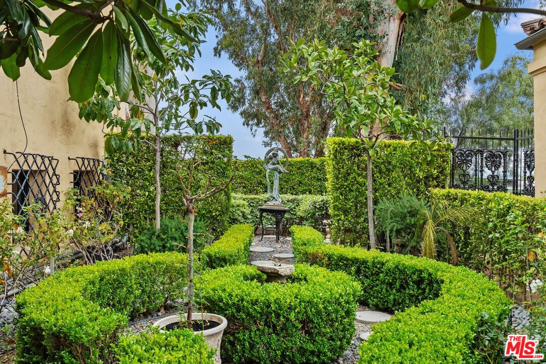 MLS #24-395028 image #59