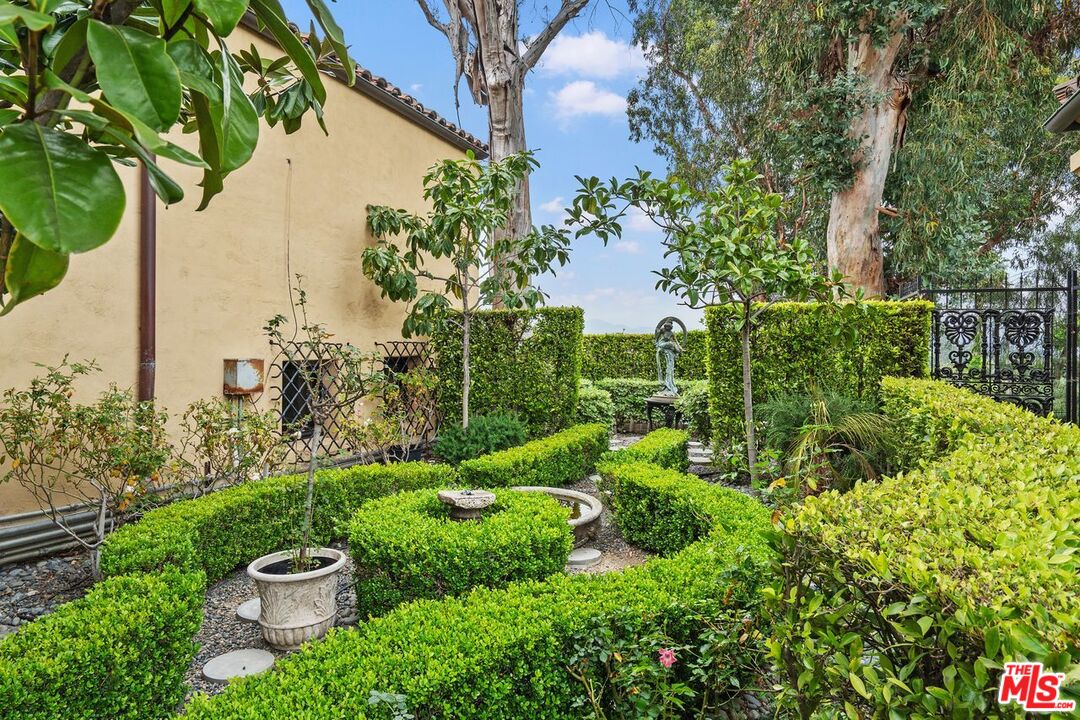 MLS #24-395028 image #60