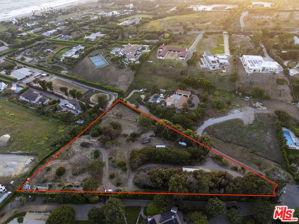 MLS #24-410561 image #6