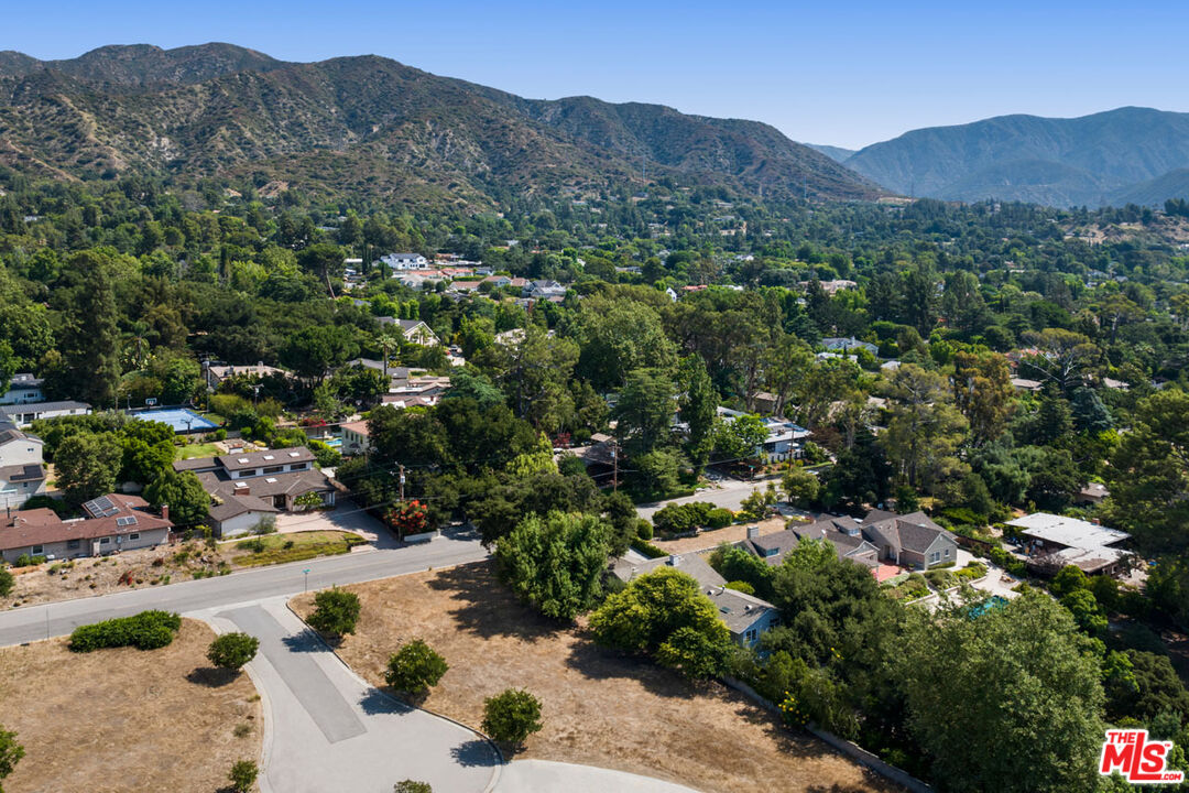 MLS #24-420927 image #12