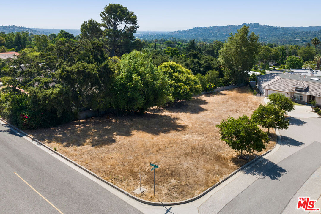 MLS #24-420927 image #5