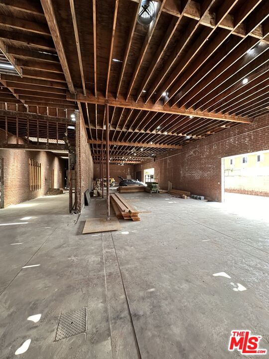 MLS #24-427317 image #5