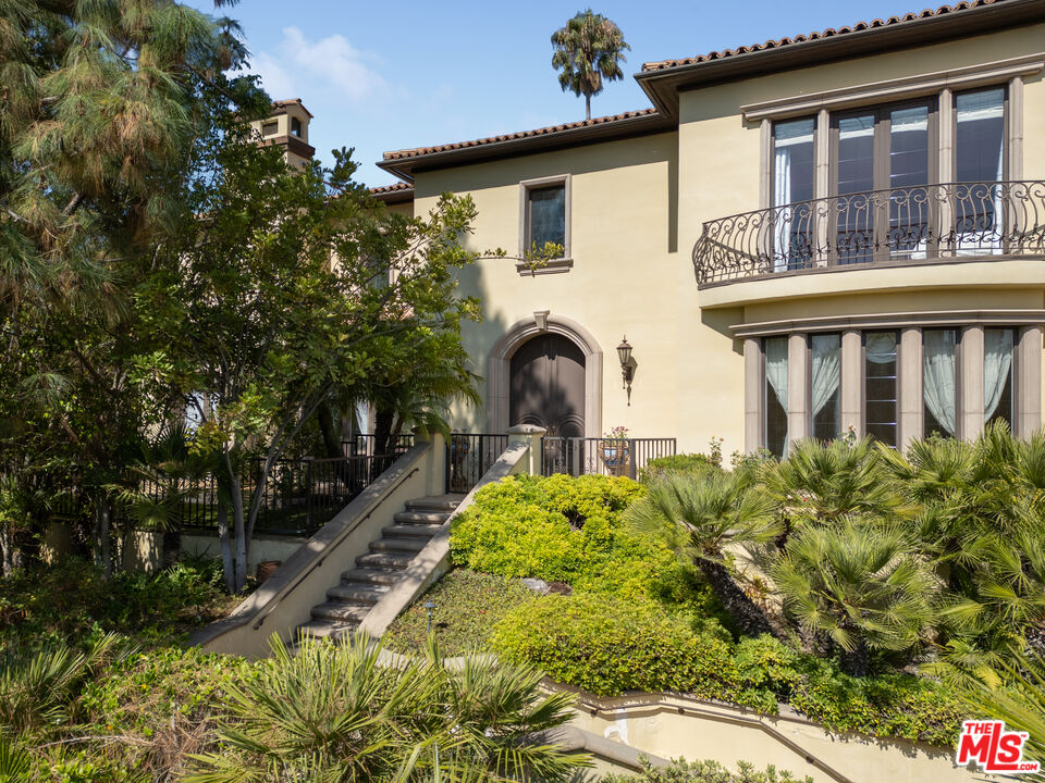 MLS #24-435139 image #0