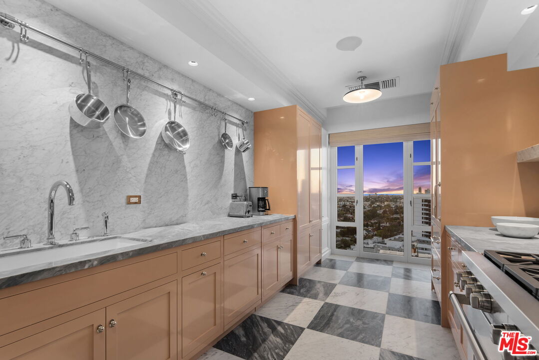 MLS #24-441563 image #13