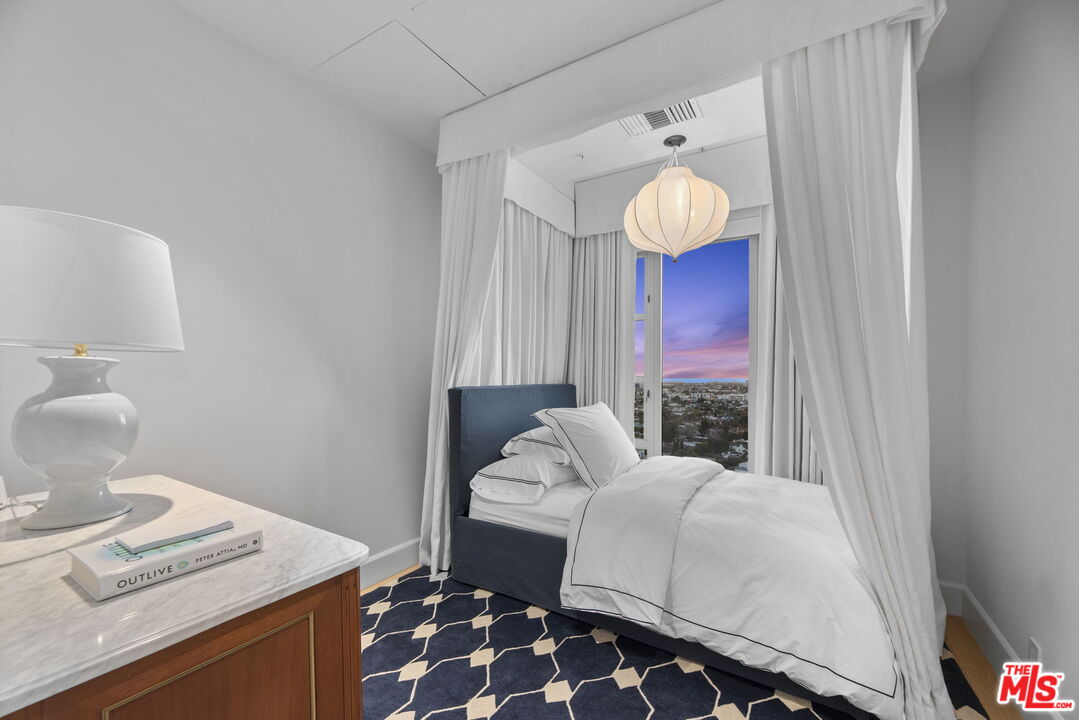 MLS #24-441563 image #16