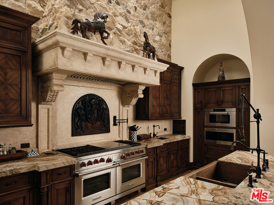 MLS #24-443649 image #8