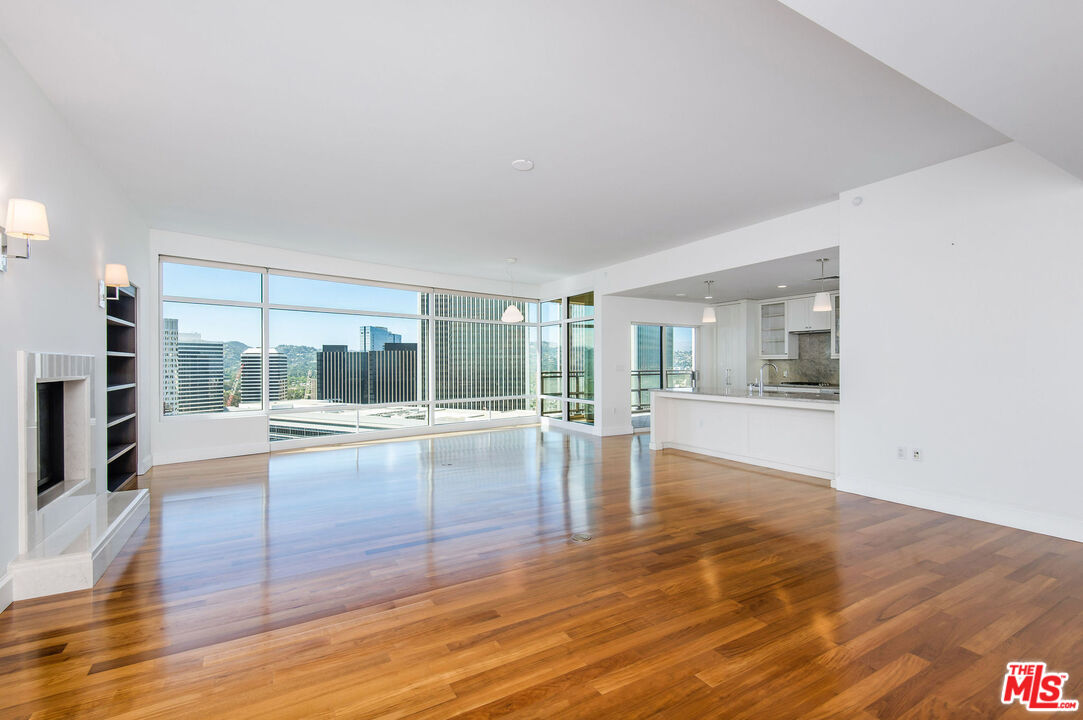 MLS #24-448213 image #0