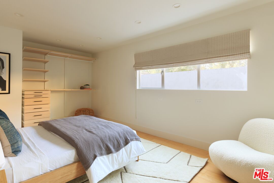 MLS #24-448821 image #22