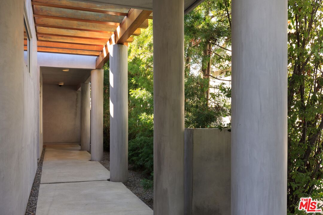 MLS #24-448821 image #2