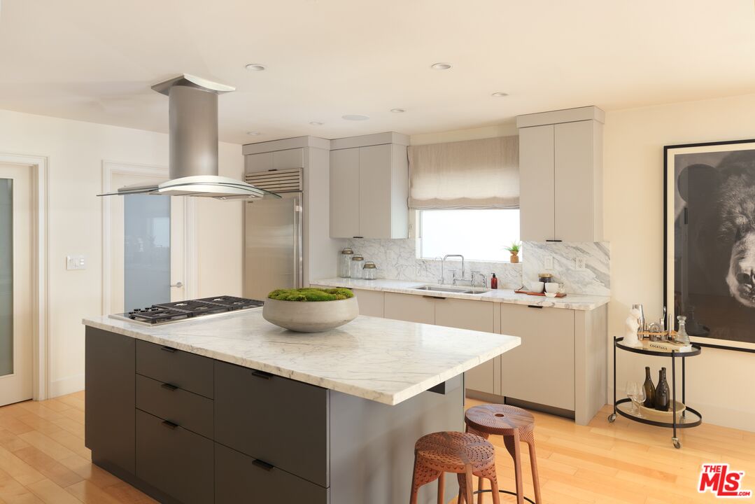 MLS #24-448821 image #8