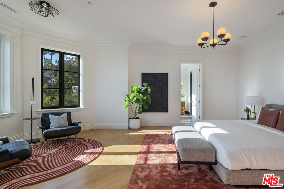 MLS #24-449175 image #38