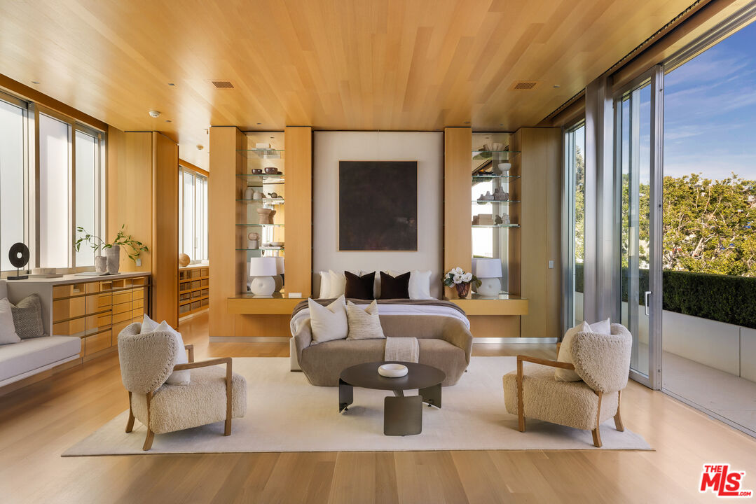 MLS #24-449959 image #16