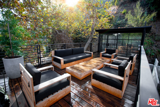 MLS #24-451691 image #1