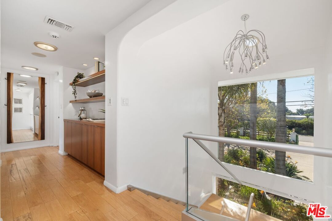 MLS #24-461289 image #24