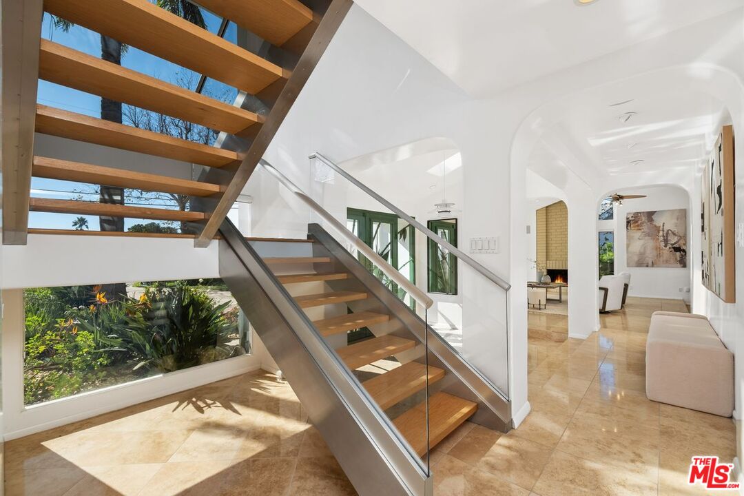 MLS #24-461289 image #5