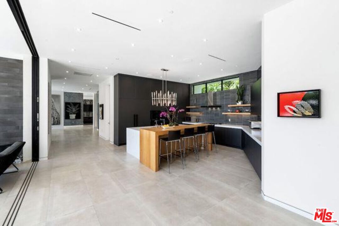 MLS #24-462947 image #21