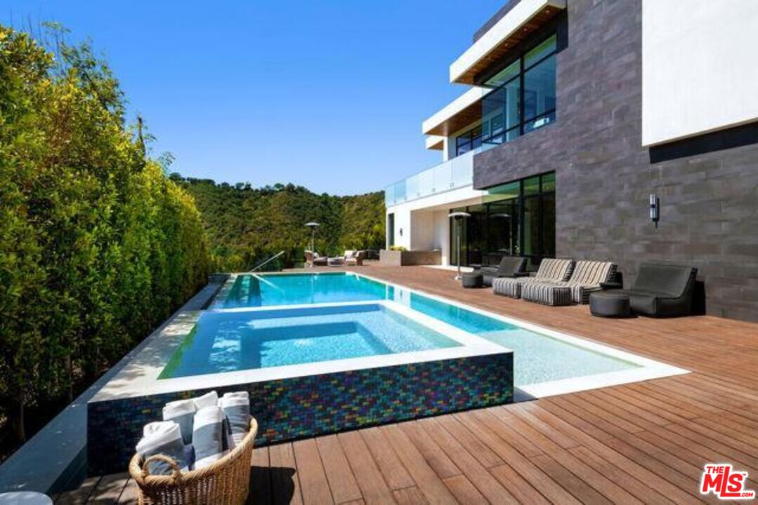 MLS #24-462947 image #7